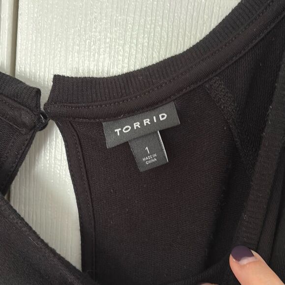 Torrid black long sleeve jumpsuit size 1 - Picture 4 of 5